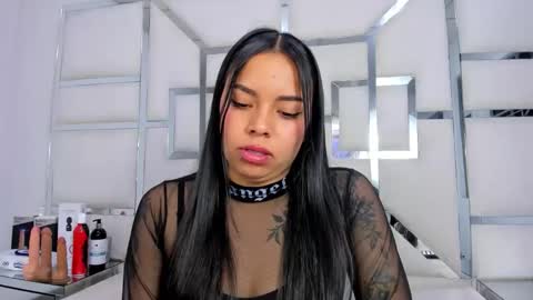 ZoeSwam online show from November 2025 02:54:01 AM