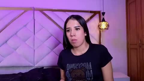 Zoe online show from May 2026 04:04:02 PM