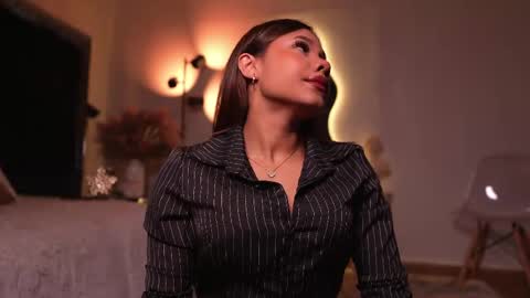 zoevidal_ online show from May 2026 11:59:02 AM