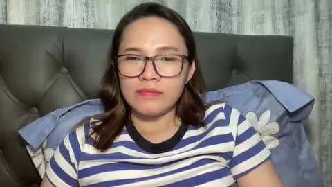 zoey_foryou online show from November 2025 01:11:01 PM