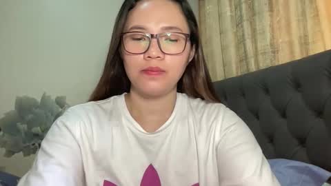 Snapshot of zoey_foryou chatting on May 2026 02:27:02 AM zoey_foryou online show from May 2026 02:27:02 AM