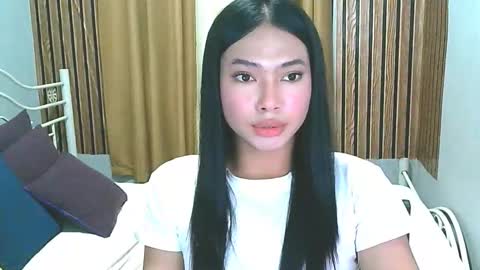 zoey online show from December 2025 11:04:02 AM