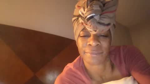 Snapshot of zoeycreationsllc152 chatting on April 2026 07:09:02 AM Scorpio freak nasty online show from April 2026 07:09:02 AM