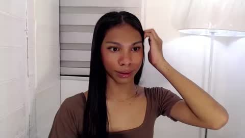 zoey online show from February 2025 02:58:01 AM