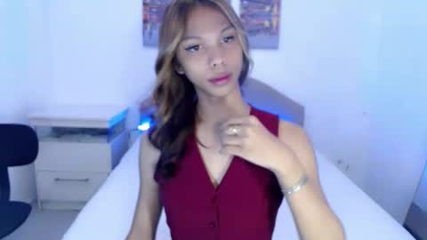 zoey online show from October 2025 09:39:02 AM