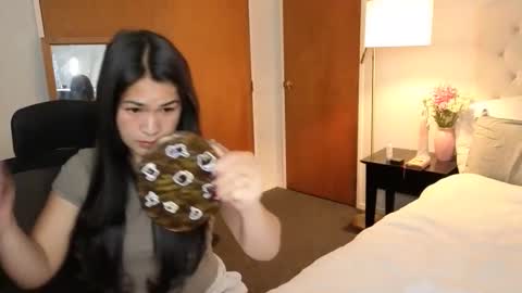 zoeyjohnson24 online show from April 2026 11:10:01 AM