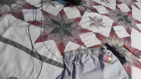 Snapshot of zoeyportland chatting on February 2026 06:10:02 AM Zoey Portland online show from February 2026 06:10:02 AM