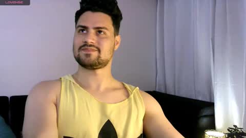 Snapshot of zohan_haidar chatting on February 2025 09:15:01 AM ZohanMohamed online show from February 2025 09:15:01 AM