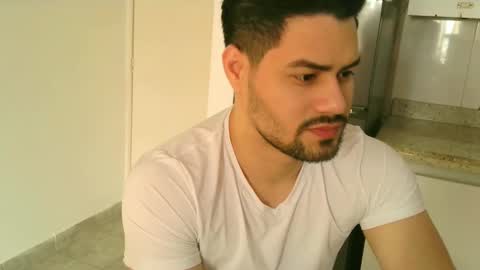 Snapshot of zohan_haidar chatting on October 2025 08:28:01 PM ZohanMohamed online show from October 2025 08:28:01 PM