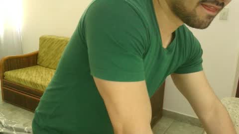 Snapshot of zohan_haidar chatting on October 2025 02:07:01 PM ZohanMohamed online show from October 2025 02:07:01 PM