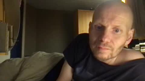 Snapshot of zolexthomas chatting on January 2026 11:18:02 PM zolexthomas online show from January 2026 11:18:02 PM