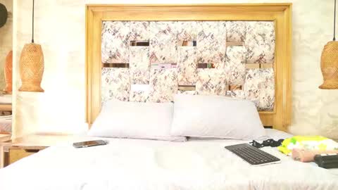 zoley  online show from March 2026 03:10:01 AM