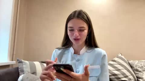 Lisa online show from June 2026 02:40:02 PM