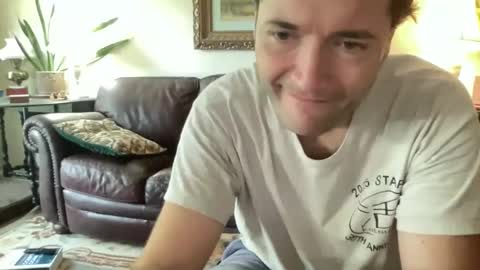 Jesse online show from October 2025 03:31:02 PM