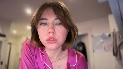 Snapshot of zorelina chatting on March 2026 10:38:02 PM Melani online show from March 2026 10:38:02 PM