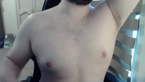Himbo fox online show from June 2026 01:20:02 AM