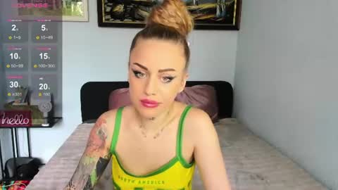Snapshot of zorynvaal chatting on June 2026 12:26:02 PM Mia online show from June 2026 12:26:02 PM