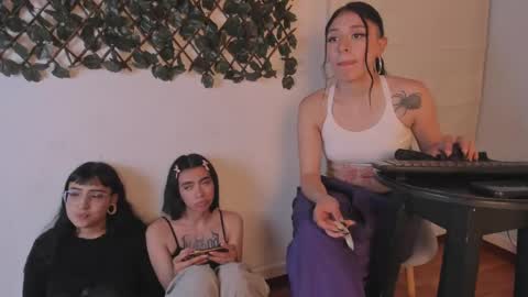 cintya kors online show from February 2025 09:11:01 AM