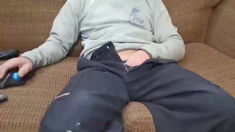 Snapshot of zruckster chatting on December 2025 05:40:02 PM zruckster online show from December 2025 05:40:02 PM