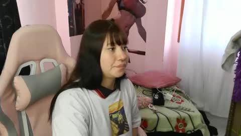 zulemapiel online show from February 2026 01:49:01 PM