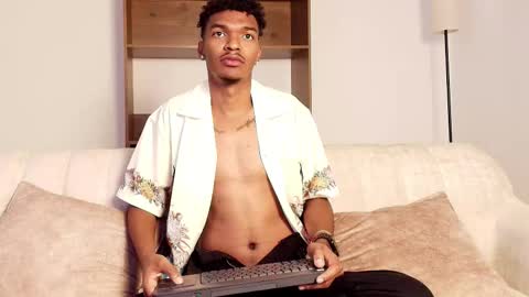 Marcelo Torres online show from October 2025 09:39:01 PM