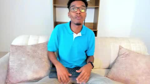 Marcelo Torres online show from October 2025 07:58:02 PM