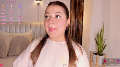 Snapshot of zuzu_sweet chatting on February 2026 07:01:02 PM Zara online show from February 2026 07:01:02 PM