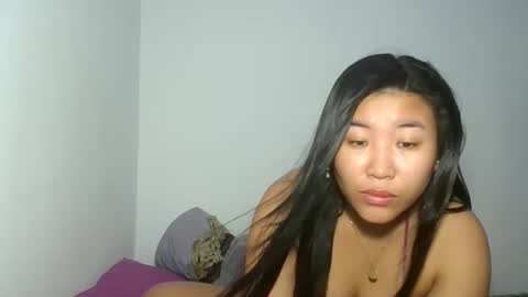 sweet lylia online show from November 2025 08:06:01 AM