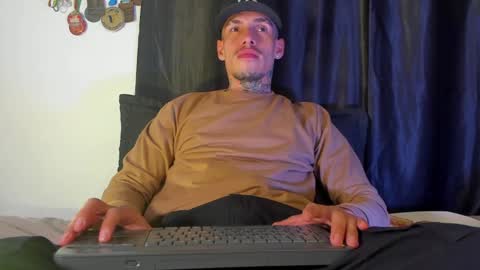 zyon garcia online show from December 2024 02:25:02 AM