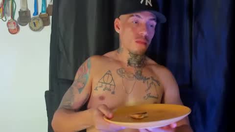 zyon garcia online show from December 2024 10:02:01 AM