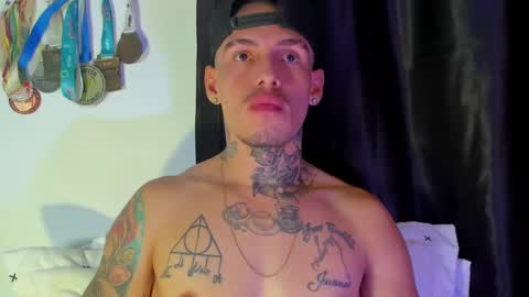 zyon garcia online show from January 2025 11:40:02 PM