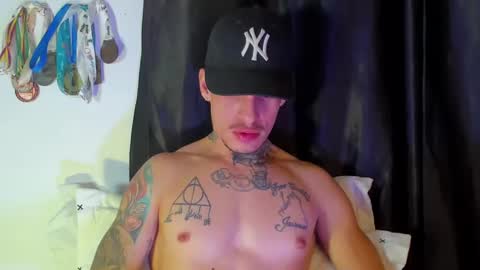 zyon garcia online show from January 2025 05:04:01 PM