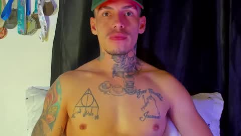 zyon garcia online show from January 2025 10:19:01 AM