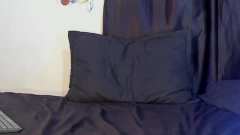 zyon garcia online show from February 2025 02:14:02 PM