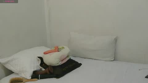Zyra Vex online show from June 2026 08:55:02 PM