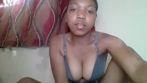 zyraelle_01 online show from April 2026 12:42:02 PM