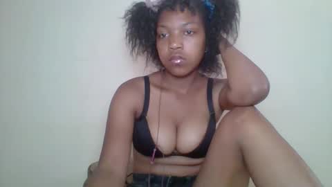 zyraelle_01 online show from May 2026 10:34:02 AM