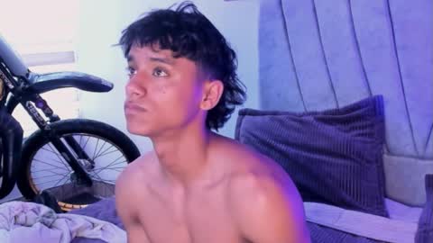 Snapshot of zyzz_1812 chatting on September 2025 06:30:02 PM zyzz_1812 online show from September 2025 06:30:02 PM