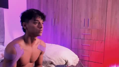 Snapshot of zyzz_1812 chatting on October 2025 05:46:02 PM zyzz_1812 online show from October 2025 05:46:02 PM