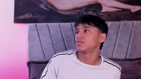 Snapshot of zyzz_1812 chatting on November 2025 04:08:02 PM zyzz_1812 online show from November 2025 04:08:02 PM