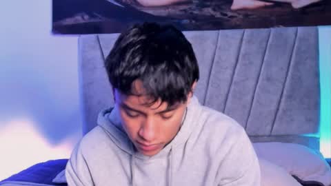 Snapshot of zyzz_1812 chatting on November 2025 05:45:02 PM zyzz_1812 online show from November 2025 05:45:02 PM