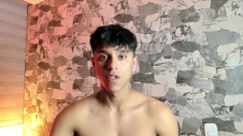 zyzz_1812 online show from March 2026 05:22:02 AM