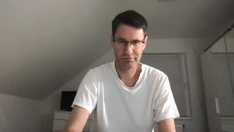 Snapshot of zzz123_cam chatting on December 2024 04:25:02 PM zzz123_cam online show from December 2024 04:25:02 PM