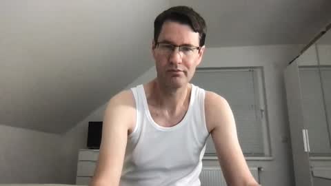 Snapshot of zzz123_cam chatting on December 2025 03:50:01 PM zzz123_cam online show from December 2025 03:50:01 PM