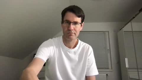 Snapshot of zzz123_cam chatting on January 2026 04:33:02 PM zzz123_cam online show from January 2026 04:33:02 PM