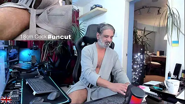 OnlineBossUK online show from December 2025 12:59:02 AM