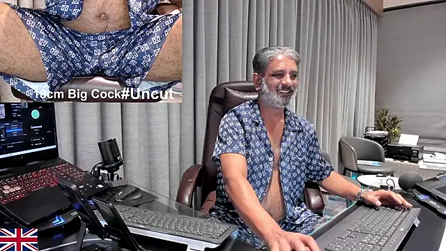 OnlineBossUK online show from May 2026 08:26:01 PM