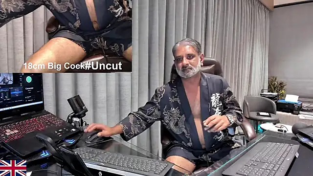 OnlineBossUK online show from May 2026 04:58:01 PM