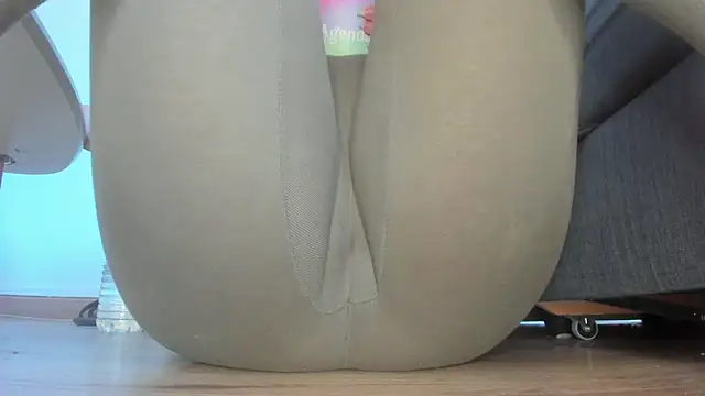 Squirtlady38 online show from July 2026 08:20:01 AM