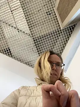 angelmommu online show from February 2025 12:02:02 PM